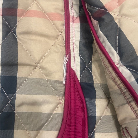 Burberry Children's Quilted Jacket Nova Check Burgundy Size 3Y - Picture 8 of 10